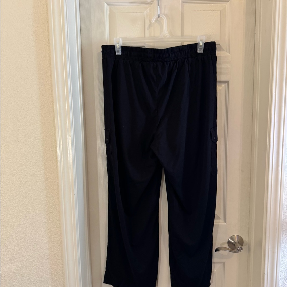 Torrid women’s black  Cargo Pants